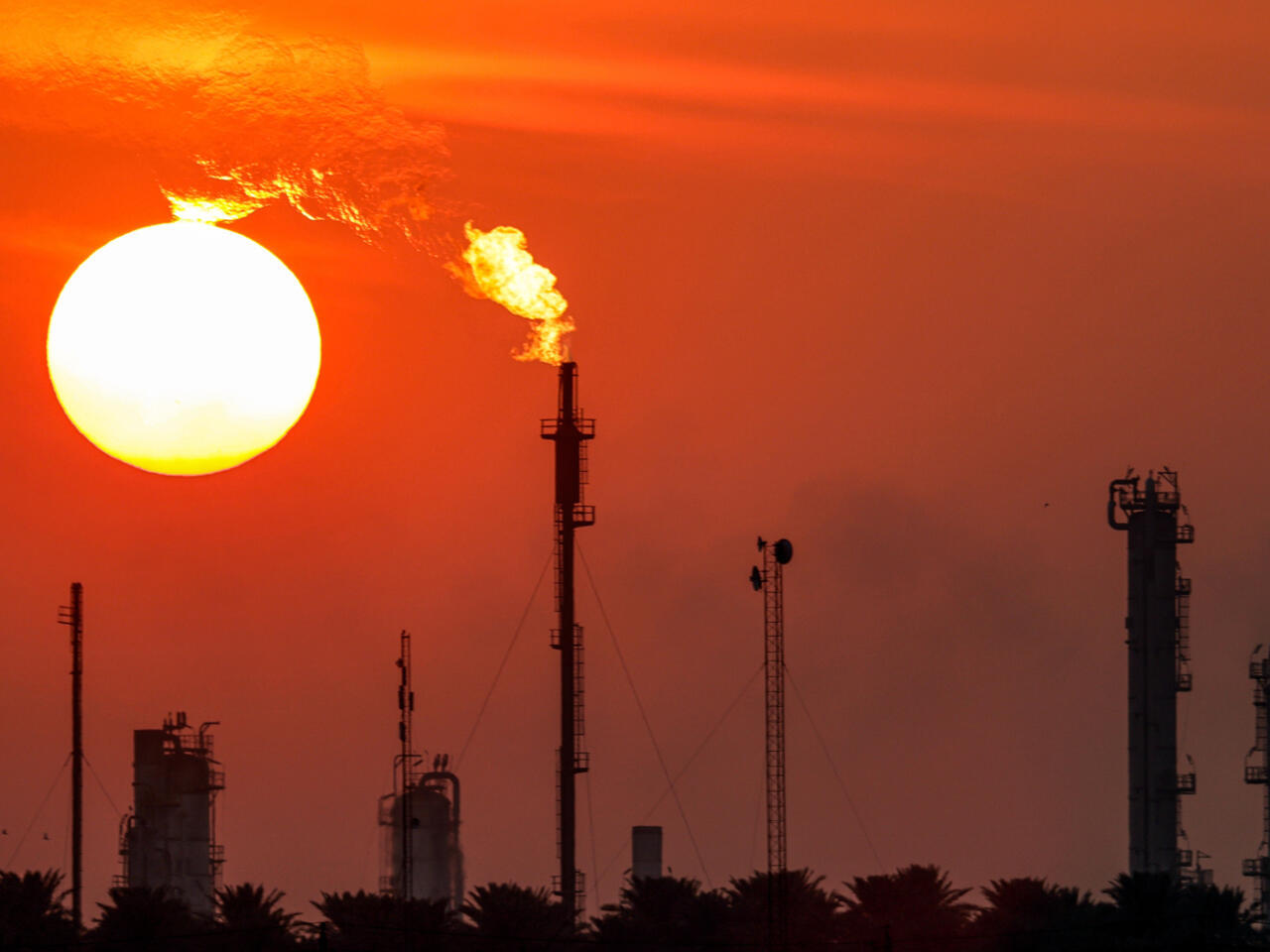 OPEC+ to Raise Oil Output in June Amid Market Concerns
