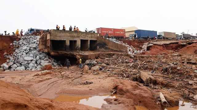 Death Toll Climbs to 200 After Floods Devastate Nigerian Market Town